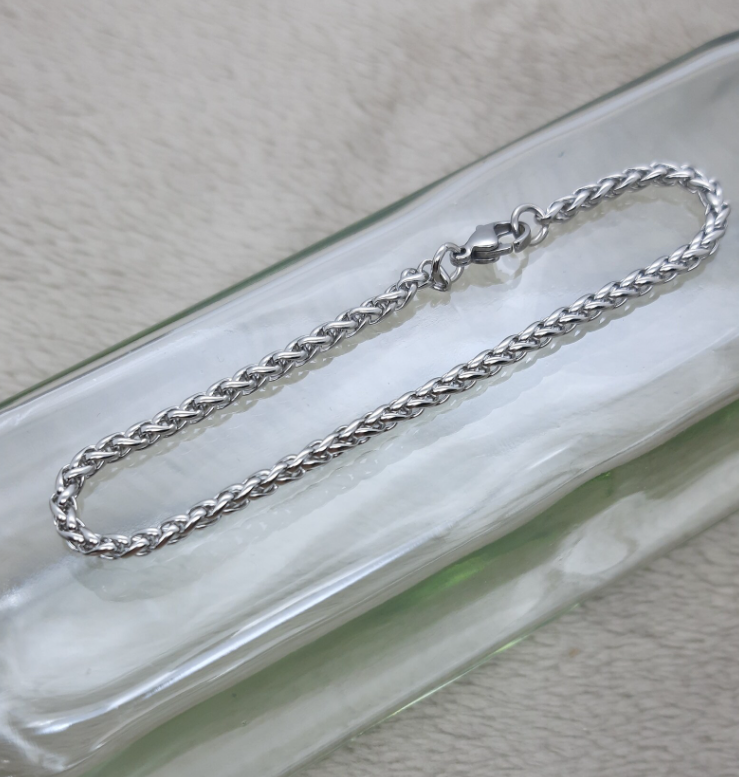Silver Thread Bracelet